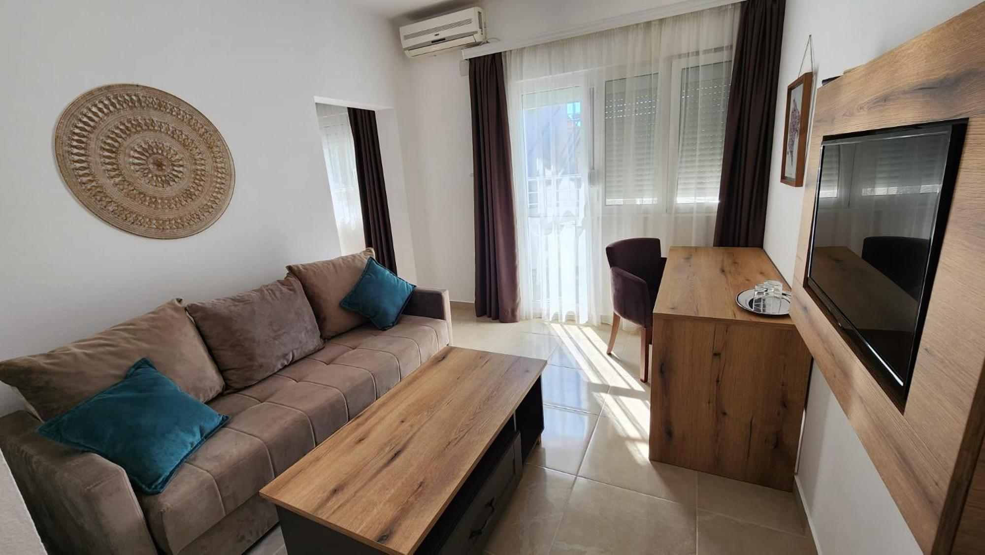 دونجي ستوج "House Muenster" Bed&Breakfast - Ulcinj الغرفة الصورة