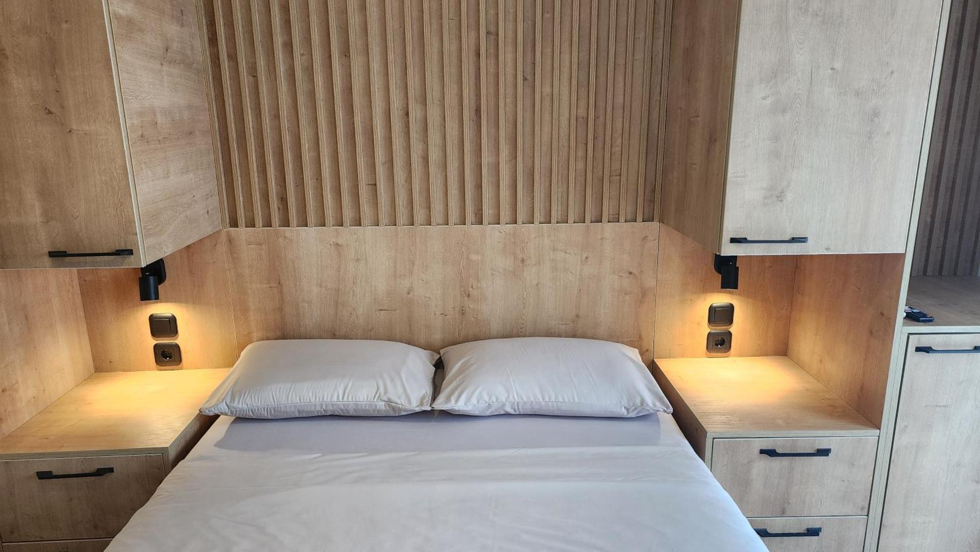 دونجي ستوج "House Muenster" Bed&Breakfast - Ulcinj الغرفة الصورة