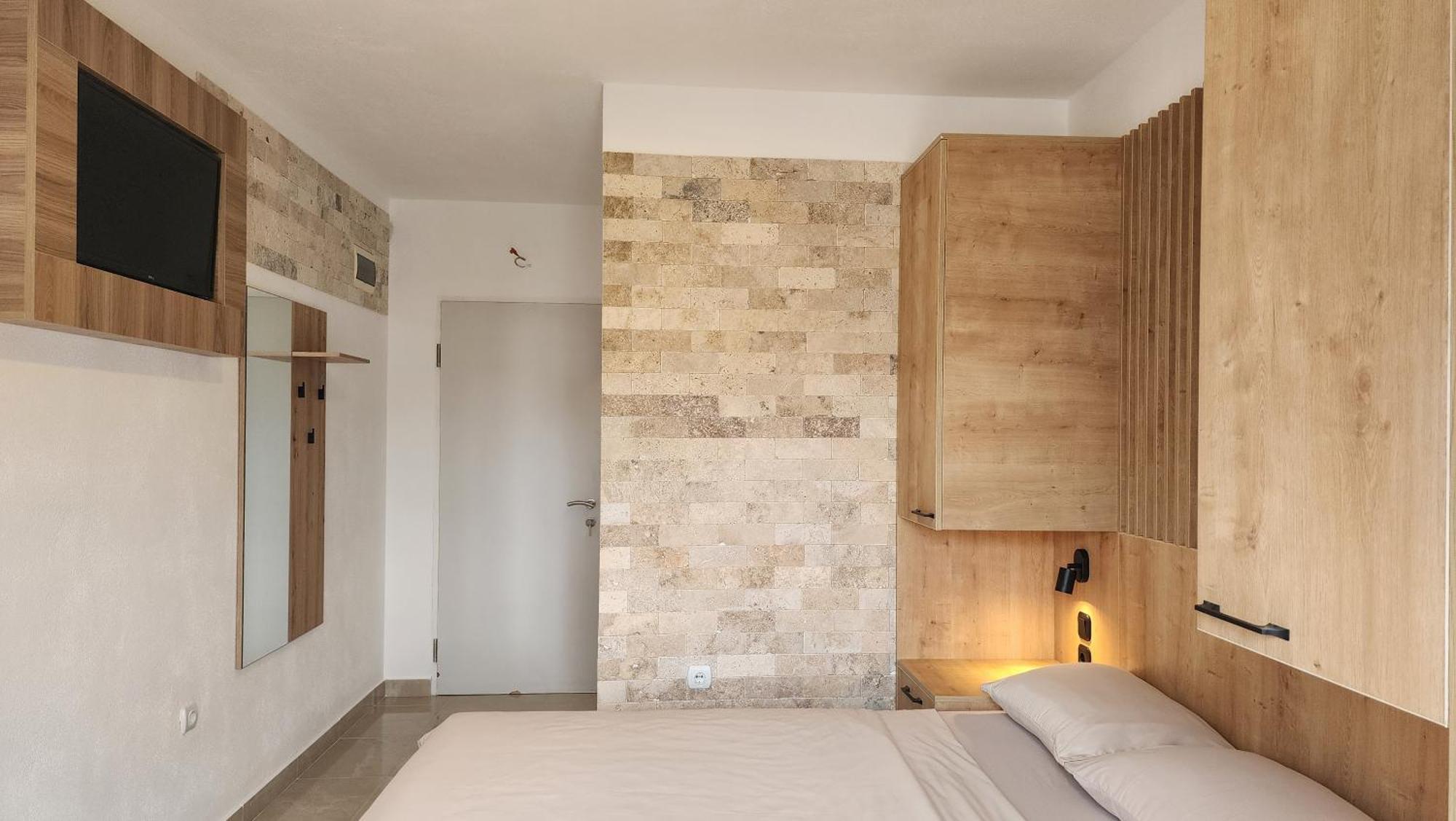 دونجي ستوج "House Muenster" Bed&Breakfast - Ulcinj الغرفة الصورة