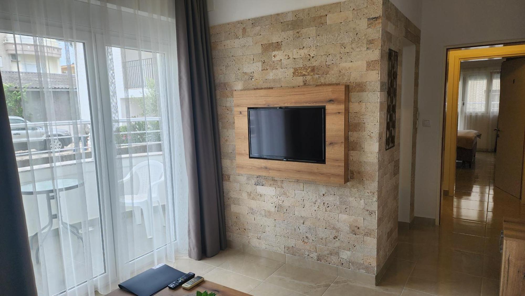 دونجي ستوج "House Muenster" Bed&Breakfast - Ulcinj الغرفة الصورة